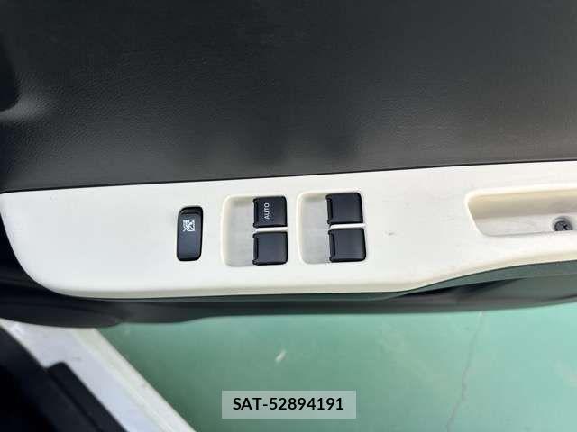 Mazda CAROL 2017-01 2959012-12