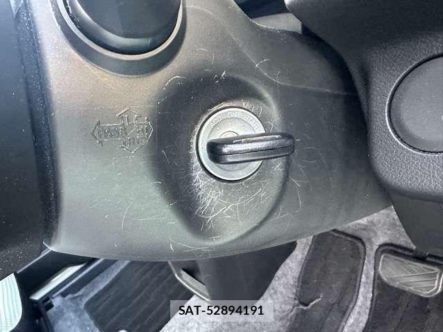 Mazda CAROL 2017-01 2959012-13