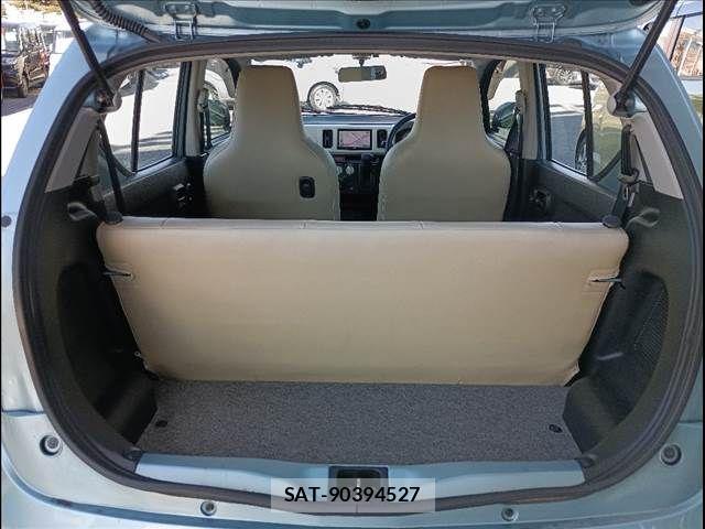 Mazda CAROL 2015-06 3371438-9