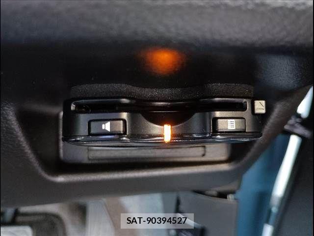 Mazda CAROL 2015-06 3371438-14