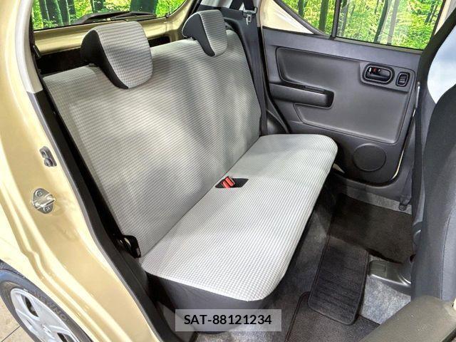 Mazda CAROL 2015-10 4391763-8