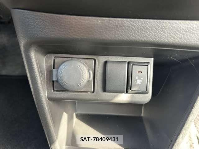 Mazda CAROL 2023-05 4933040-18
