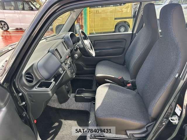 Mazda CAROL 2023-05 4933040-4