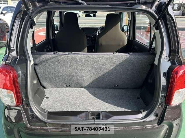 Mazda CAROL 2023-05 4933040-7