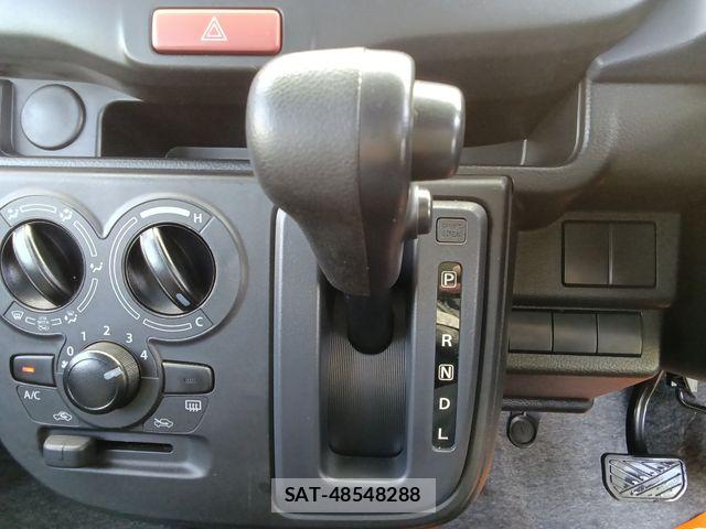 Mazda CAROL 2023-04 6008024-5