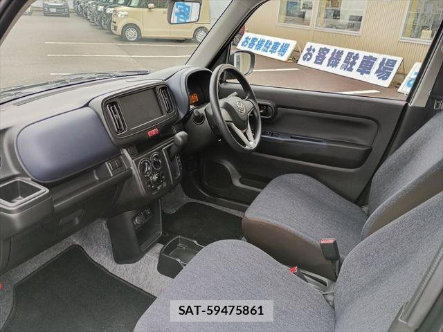 Mazda CAROL 2023-08 6690932-9