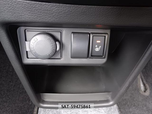 Mazda CAROL 2023-08 6690932-17