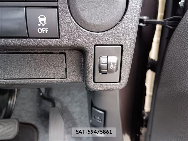 Mazda CAROL 2023-08 6690932-24