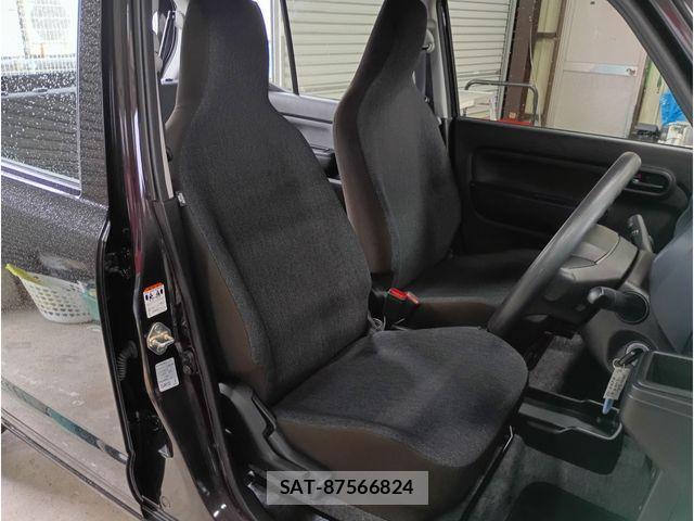 Mazda CAROL 2023-08 6690933-11