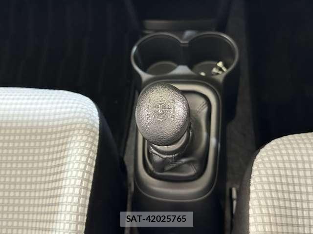 Mazda CAROL 2016-04 7020150-14