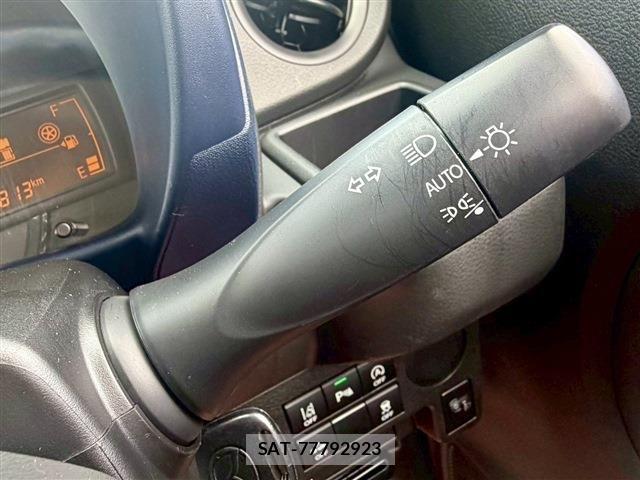 Mazda CAROL 2023-09 7215833-9