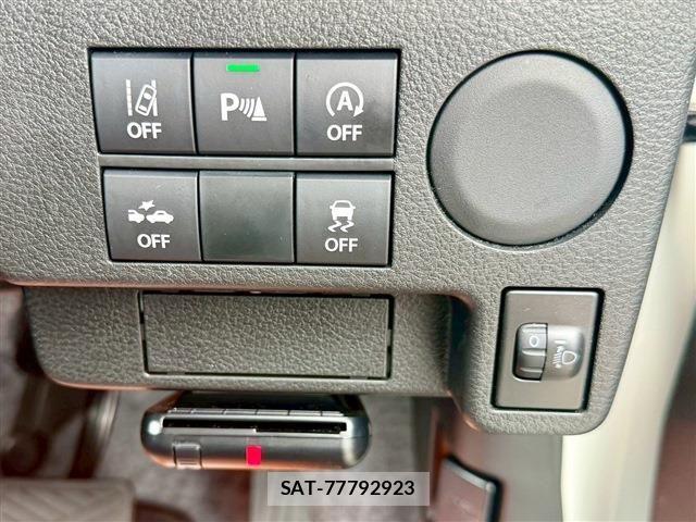 Mazda CAROL 2023-09 7215833-4