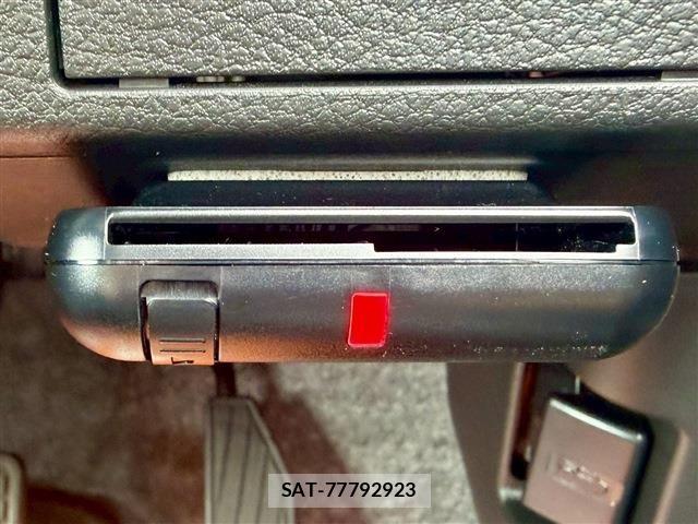 Mazda CAROL 2023-09 7215833-5