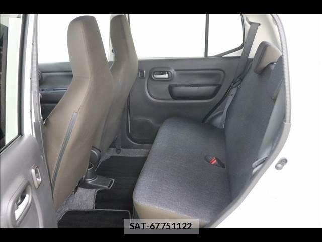 Mazda CAROL 2023-10 7215835-12