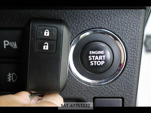Mazda CAROL 2023-10 7215835-5
