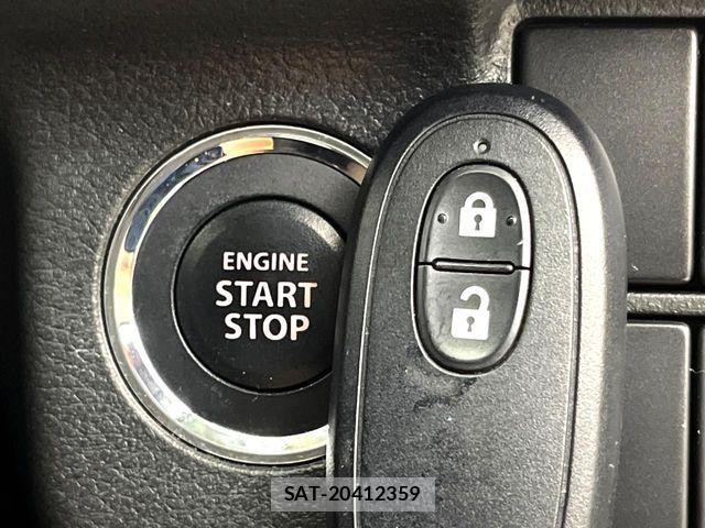 Mazda CAROL 2016-11 7215826-6