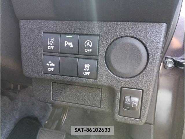 Mazda CAROL 2023-08 7215834-12