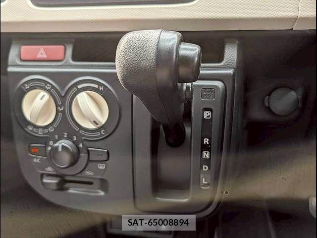 Mazda CAROL 2018-07 7215827-3