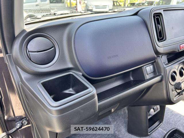 Mazda CAROL 2023-09 7215846-22