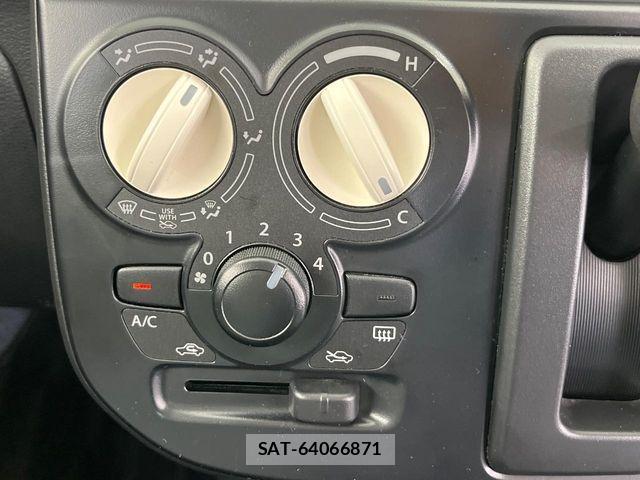 Mazda CAROL 2017-01 7391571-5