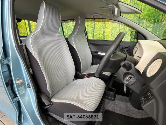 Mazda CAROL 2017-01 7391571-7