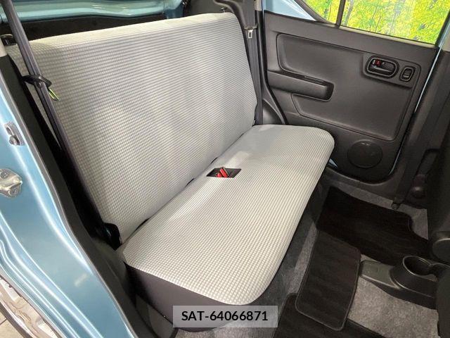 Mazda CAROL 2017-01 7391571-8