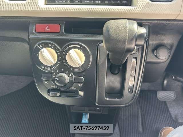 Mazda CAROL 2017-04 7453346-14
