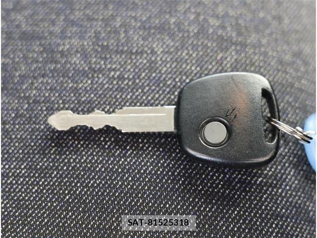 Mazda CAROL 2023-10 7499850-18
