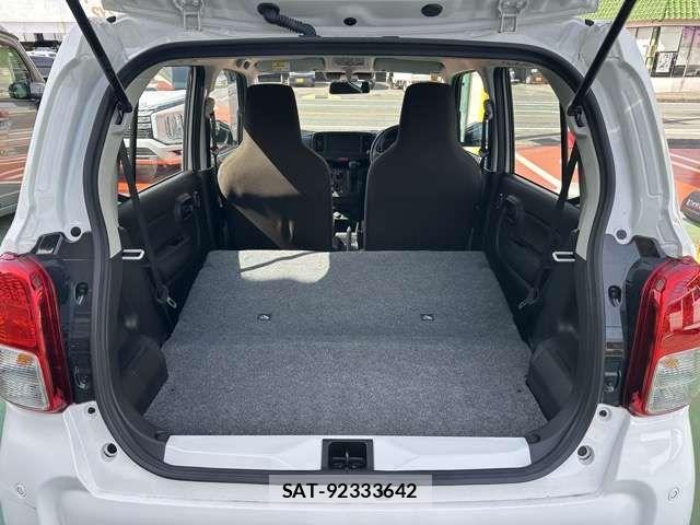 Mazda CAROL 2023-09 7615403-9