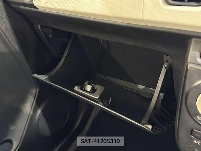 Mazda CAROL 2015-05 7615407-19