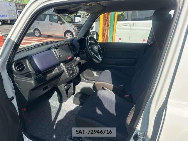 Mazda CAROL 2023-09 7615400-4