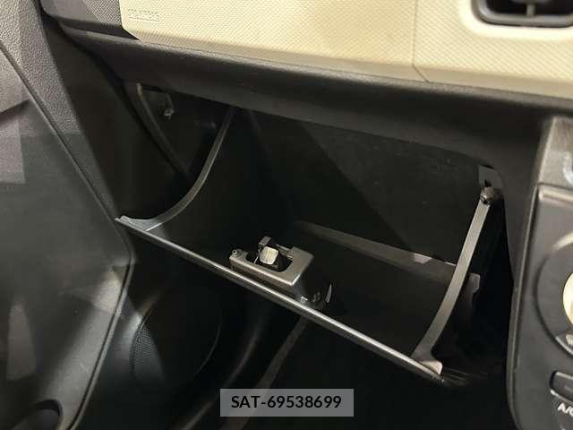Mazda CAROL 2015-06 8158127-15