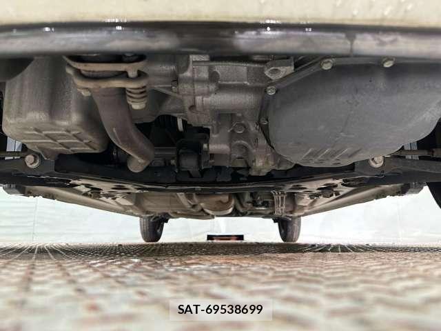 Mazda CAROL 2015-06 8158127-28