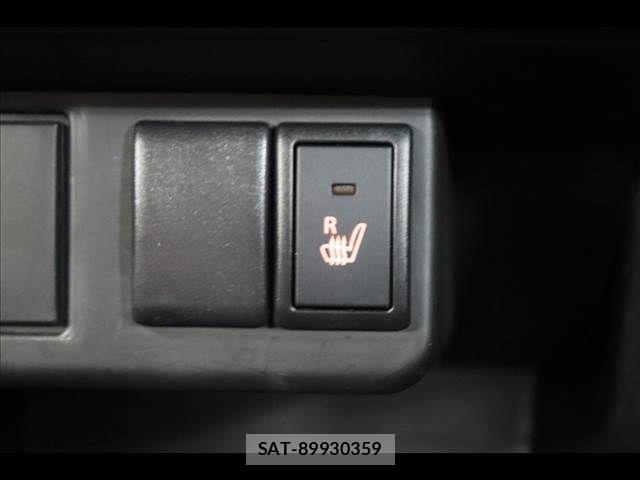 Mazda CAROL 2021-06 8206749-3