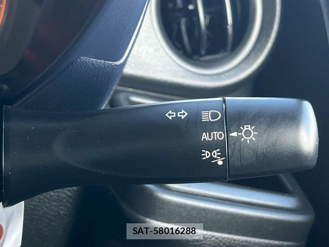 Mazda CAROL 2023-01 8206748-21