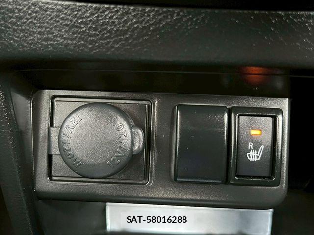 Mazda CAROL 2023-01 8206748-23