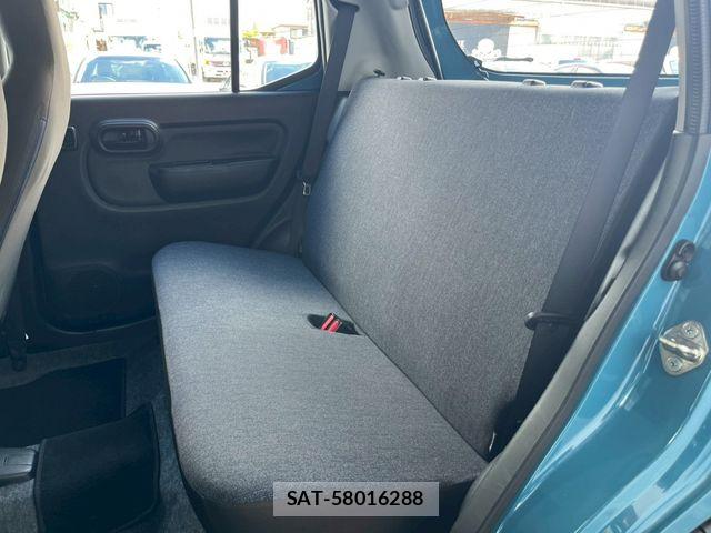 Mazda CAROL 2023-01 8206748-8