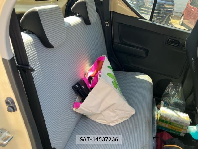 Mazda CAROL 2017-08 8229213-10