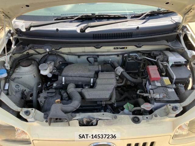 Mazda CAROL 2017-08 8229213-22