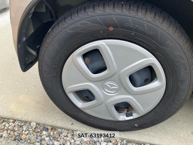 Mazda CAROL 2021-11 8229212-6