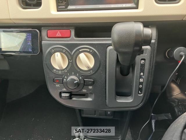 Mazda CAROL 2015-02 8244796-22