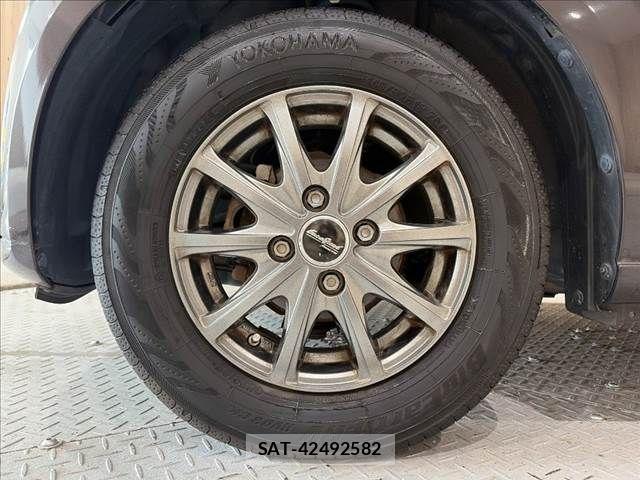 Mazda CAROL 2017-04 8335181-11