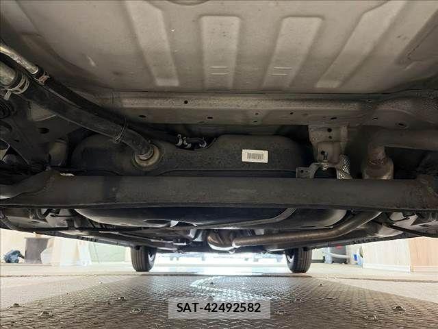 Mazda CAROL 2017-04 8335181-28
