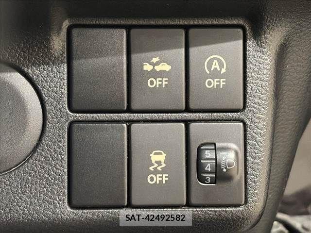 Mazda CAROL 2017-04 8335181-4