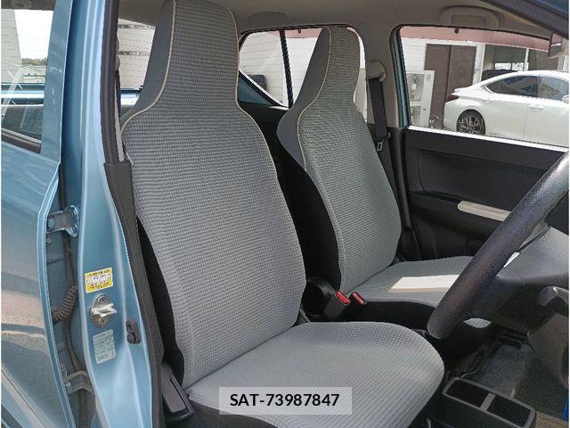 Mazda CAROL 2017-05 8411554-7