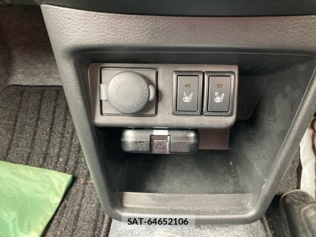 Mazda CAROL 2023-06 8411552-23
