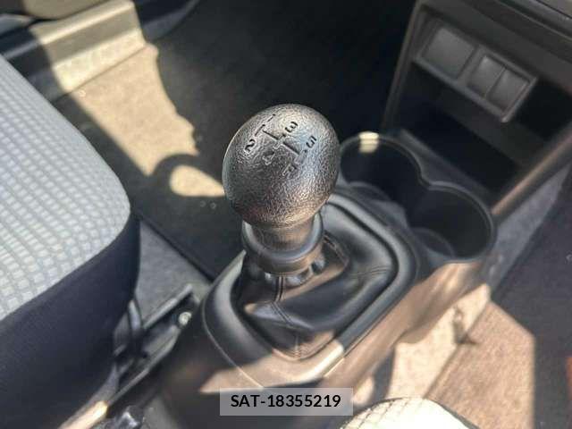 Mazda CAROL 2015-03 8523990-8