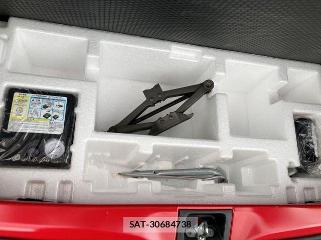 Mazda CAROL 2016-02 8523991-15