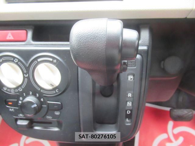 Mazda CAROL 2017-04 8561373-17
