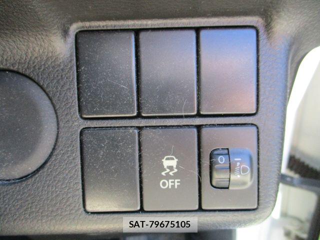 Mazda CAROL 2015-04 8626108-9